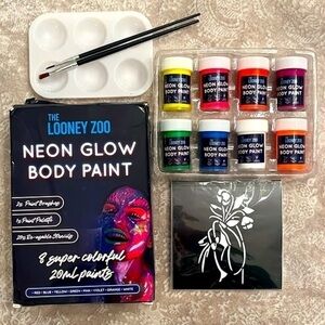 Brand New 8-Color Neon Glow in the Dark UV Paint Kit Brushes Stencils Blacklight